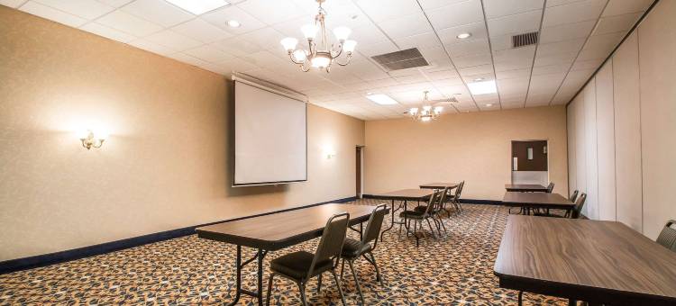 莫里斯I-80凯艺酒店(Quality Inn Morris I-80)图片