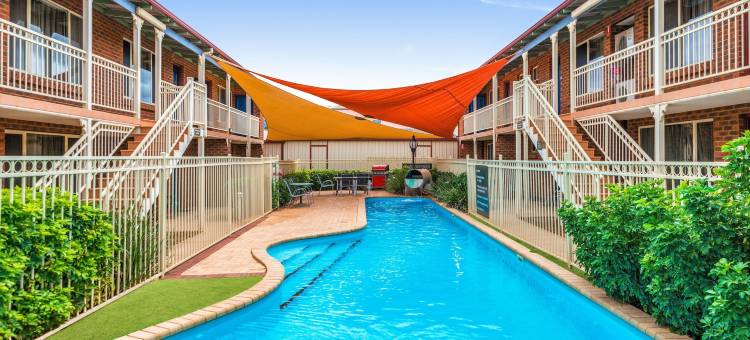 卡尔古利耶尔维顿探索服务公寓式酒店(Quest Yelverton Kalgoorlie)图片