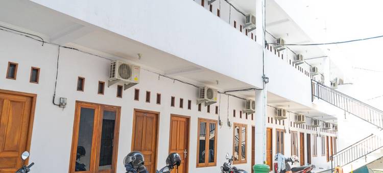 红多兹伊斯兰酒店-近贾蒂桑普纳医院(RedDoorz Syariah Near Jatisampurna Hospital)图片