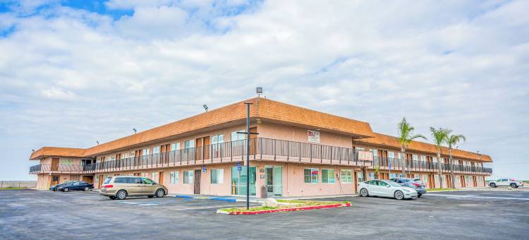 巴顿威洛贝克斯菲尔德经济旅馆I-5(Economy Inn Buttonwillow Bakersfield I-5)图片