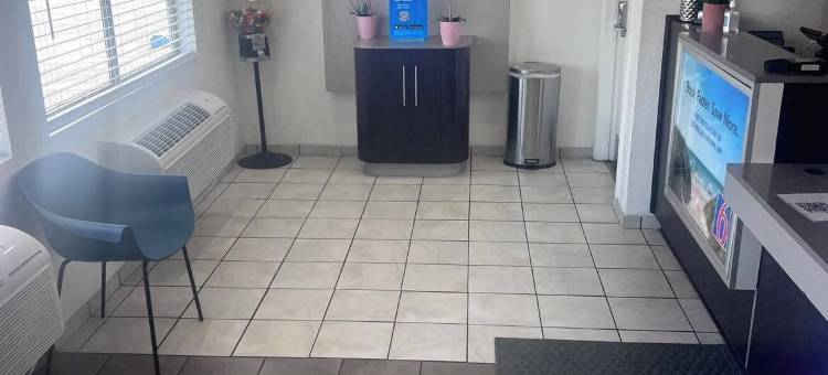 奥兰多6号汽车旅馆 - 冬季公园(Motel 6 Orlando, FL - Winter Park)图片