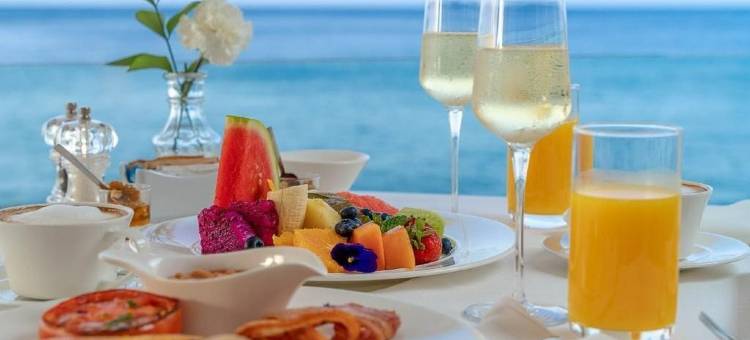 拉尼德豪华酒店 - 限成人(Lani's Suites de Luxe - Adults Only)图片