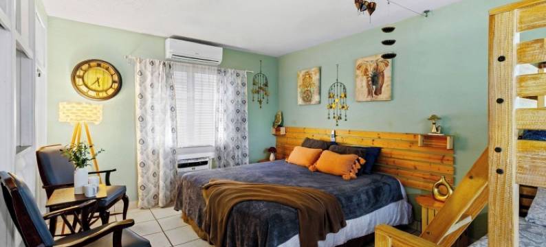 好莱坞，佛罗里达州的舒适两卧室 - 宠物友好(Bright 2Br Getaway | BBQ, Garden & Parking)图片