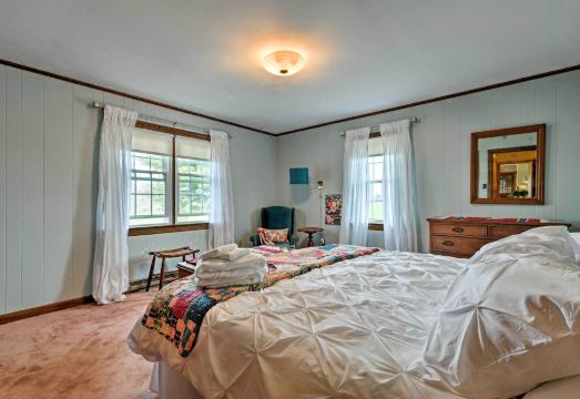 Quaint Elkton Home Near Shenandoah National Park! Hotel Overview