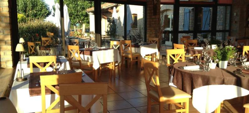 勒马蒙佩雷之家酒店(Hôtel et Restaurant Logis le Mas de Mon Père)图片