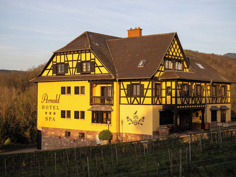 阿诺德酒店