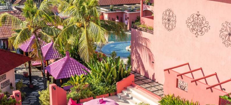 PinkCoco 乌鲁瓦图 - 持续惊喜 & 仅限酷成人(PinkCoco Uluwatu - Constant Surprises & for Cool Adults Only)图片