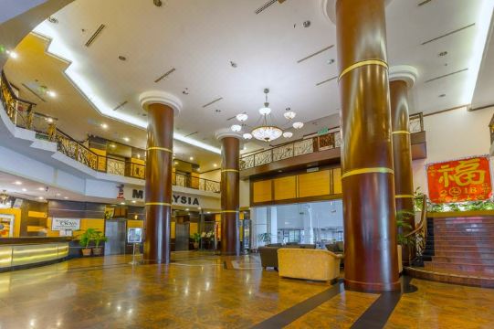 Crystal Crown Hotel Harbour View, Port Klang Hotel Overview