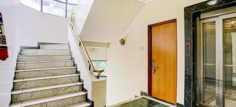 Fabhotel Ratna Regency图片