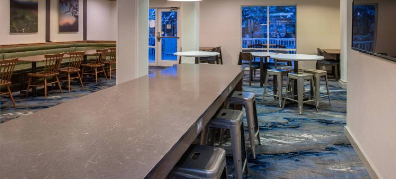 海波因特阿奇代尔万枫酒店(Fairfield Inn & Suites High Point Archdale)图片