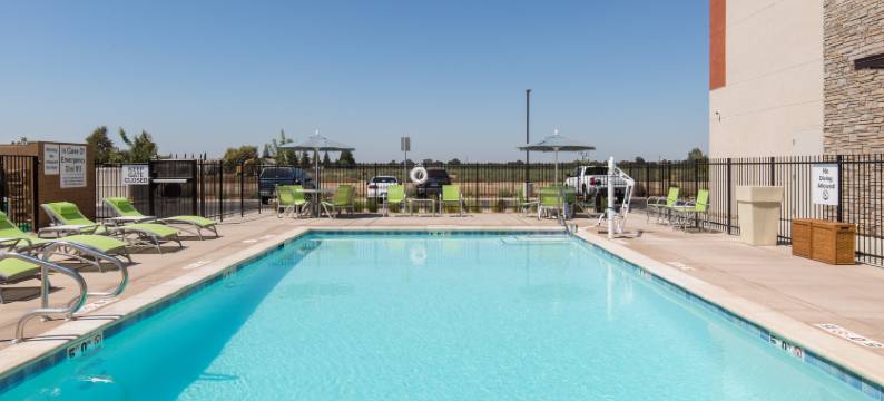 维塞利亚红杉门户智选假日酒店(Holiday Inn Express VISALIA - SEQUOIA GATEWAY AREA by IHG)图片