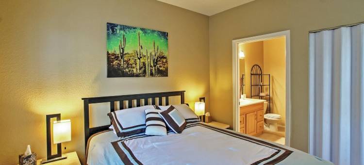 靠近贝莱尔高尔夫俱乐部！带泳池的凤凰城住所(Near Bellair Golf Club! Phoenix Abode w/ Pool)图片
