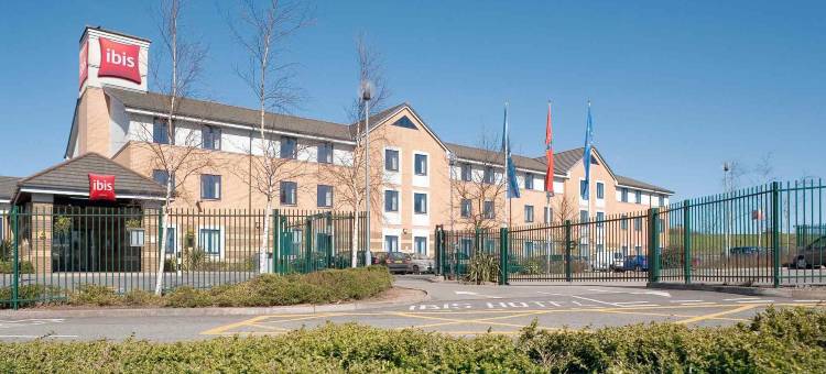 宜必思加的夫门酒店 - 国际商业园店(Ibis Cardiff Gate - International Business Park)图片