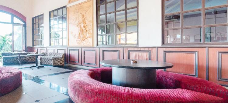 黄金度假屋(The Golden Retreat)图片