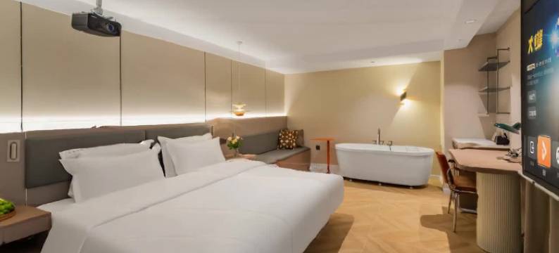 昆明巷往酒店(翠湖公园店)图片