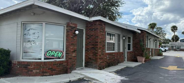 罗利汽车旅馆代托纳海滩 By Hotel O(Rollie's Motel Daytona Beach By Hotel O)图片