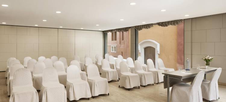 卡斯特利翁明多洛NH酒店(NH Castellon Mindoro)图片