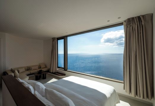 Olen Syros Hotel Overview