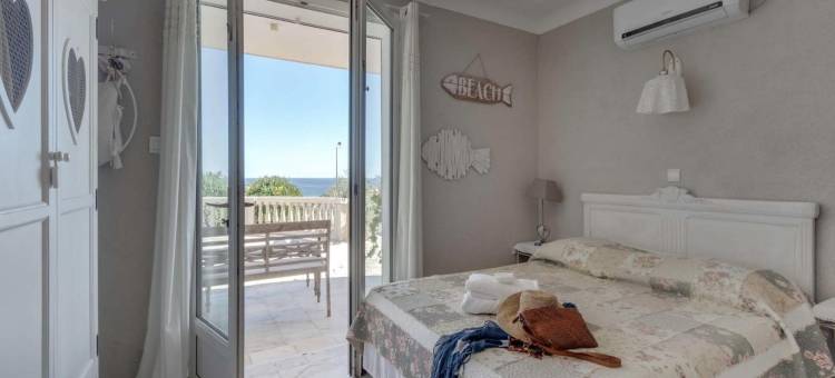 Villa in Les Issambres near the Sea图片
