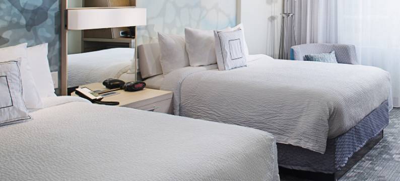 达拉斯卡罗尔顿及卡罗尔顿会议中心万豪万怡酒店(Courtyard Dallas Carrollton and Carrollton Conference Center)图片