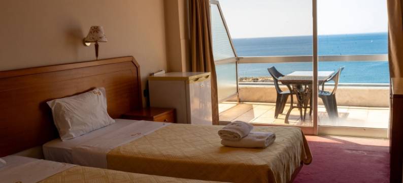 卡沃德奥罗酒店(Cavo d' Oro)图片