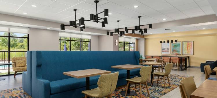 法维尔城欢朋酒店(Hampton Inn Farmville)图片