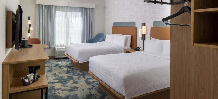希尔顿旗下欢朋酒店，位于海湾港海滩大道(Hampton Inn by Hilton Gulfport Beach Boulevard)图片