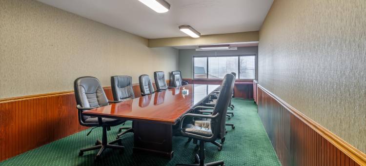 红狮罗格摄政梅德福机场酒店(Red Lion Hotel Rogue Regency Medford Airport)图片