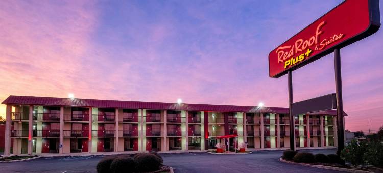麦迪逊亨茨维尔红顶Plus酒店(Red Roof Plus+ Huntsville - Madison)图片