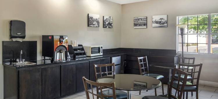 哥伦比亚红顶酒店(Red Roof Inn Columbia, TN)图片