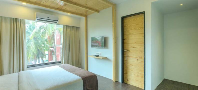 Hotel Crown Inn图片