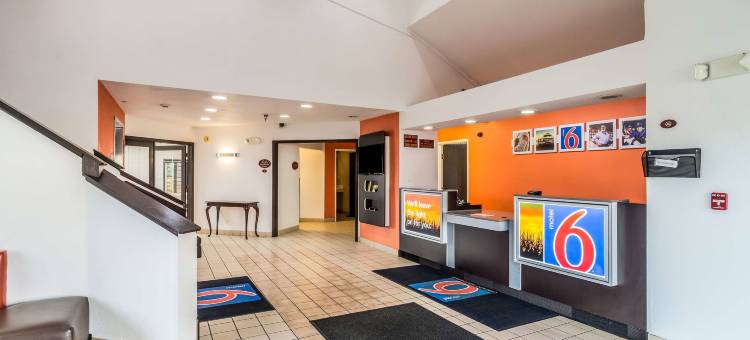 6号哈维汽车旅馆(Motel 6 Harvey, IL)图片