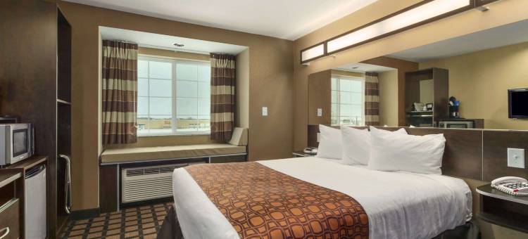 迈诺特麦客达温德姆酒店Minot(Microtel Inn & Suites by Wyndham Minot)图片