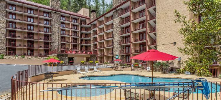 加特林堡格红屋顶套房酒店(Quality Inn & Suites)图片