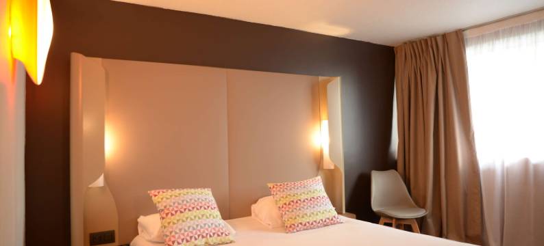 康铂SETE巴拉胡克酒店(Campanile Sete - Balaruc)图片