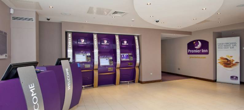 伦敦伊琳高级酒店(Premier Inn London Ealing)图片