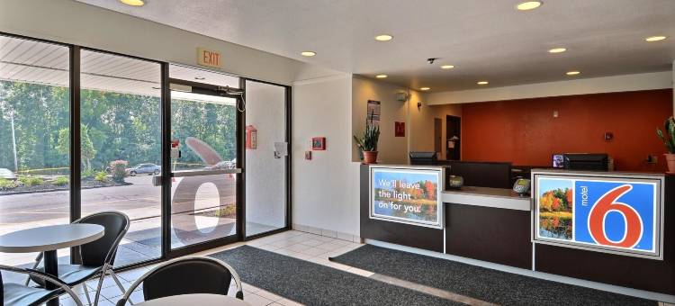 波士顿北6号汽车旅馆 - 丹佛斯(Motel 6 Danvers, MA - Boston North)图片