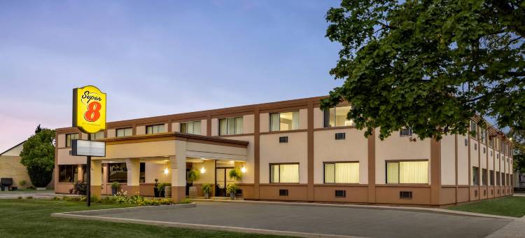 萨尼亚温德姆速8酒店(Super 8 by Wyndham Sarnia on)图片