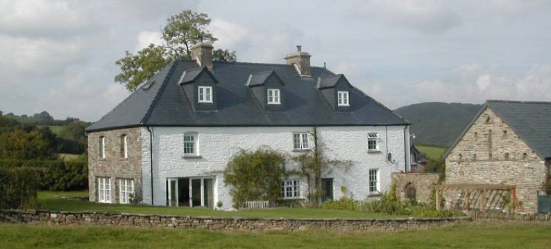 奥蒂布莱恩农场小屋和民宿(Alltybrain Farm Cottages and B&B)图片