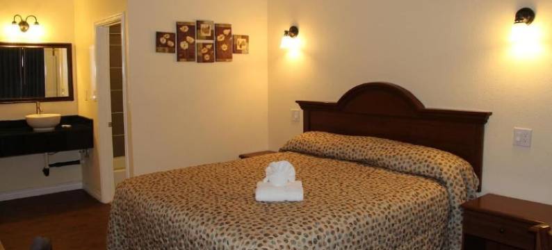 内陆酒店及套房(Inland Inn & Suites)图片