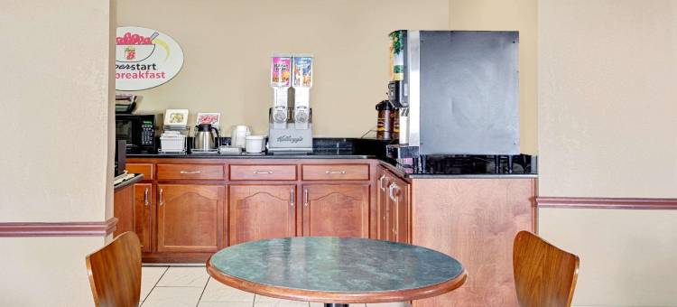 西孟斐斯温德姆速8酒店(Super 8 by Wyndham West Memphis)图片