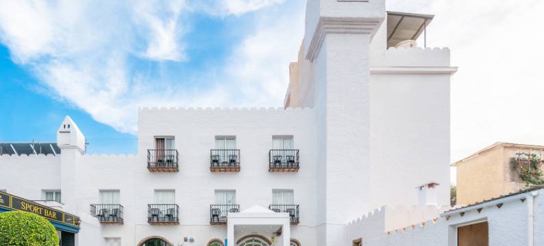 内尔哈俱乐部&水疗酒店(Hotel Nerja Club by Dorobe)图片