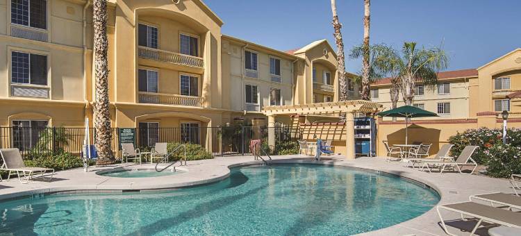 凤凰城斯科特斯德拉昆塔温德姆套房酒店(La Quinta Inn & Suites by Wyndham Phoenix Scottsdale)图片