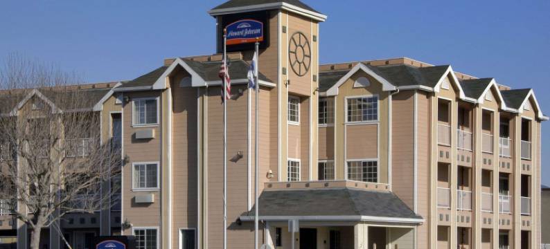 萨利纳斯豪生酒店(Howard Johnson by Wyndham Salinas)图片