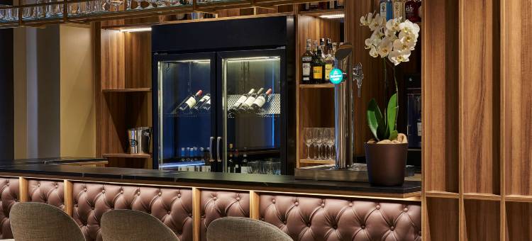 赫伦萨里奥NH酒店(NH Logrono Herencia Rioja)图片