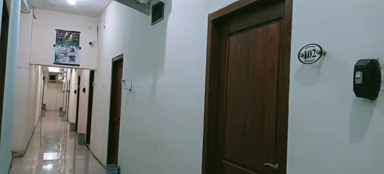 Penginapan Tentrem图片