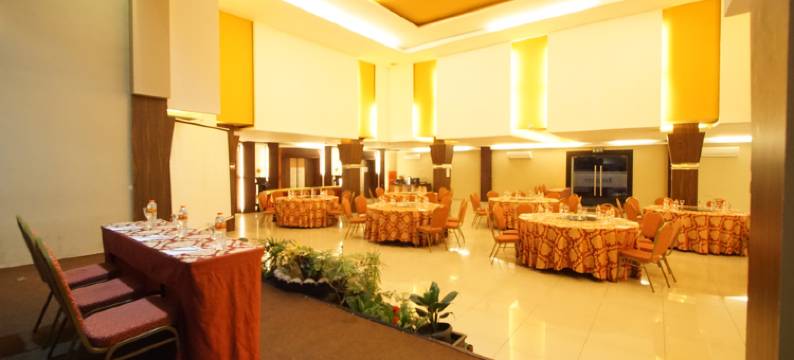 达法姆酒店-芝拉扎(Dafam Hotel Cilacap)图片