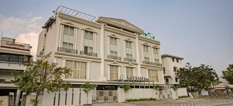 Treebo 高级 Median 旅馆(Treebo Premium Median Inn)图片