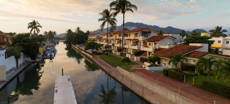 卡波布兰科酒店和海湾(Cabo Blanco Hotel and Marina)图片