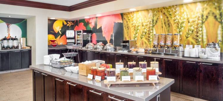 多伦多机场万枫酒店及套房(Fairfield Inn & Suites Toronto Airport)图片